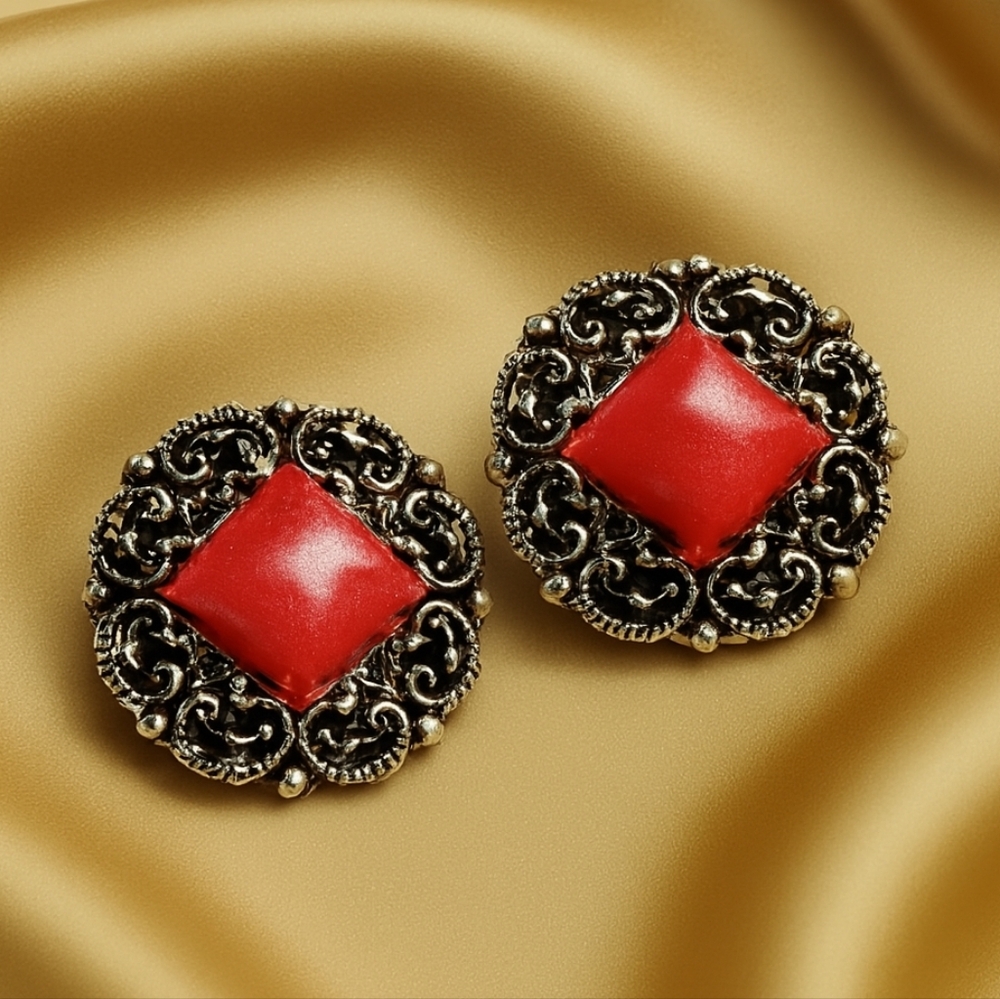 Vintage Ornate Silver-tone Red Clip-On Earrings – Women Fashion Jewelry